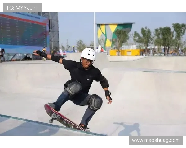 杭州滑板队在极限运动联赛中以91分稳居积分榜首位