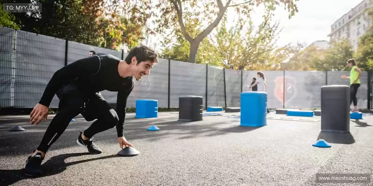 点燃赛场激情，见证荣耀时刻！🏆🔥